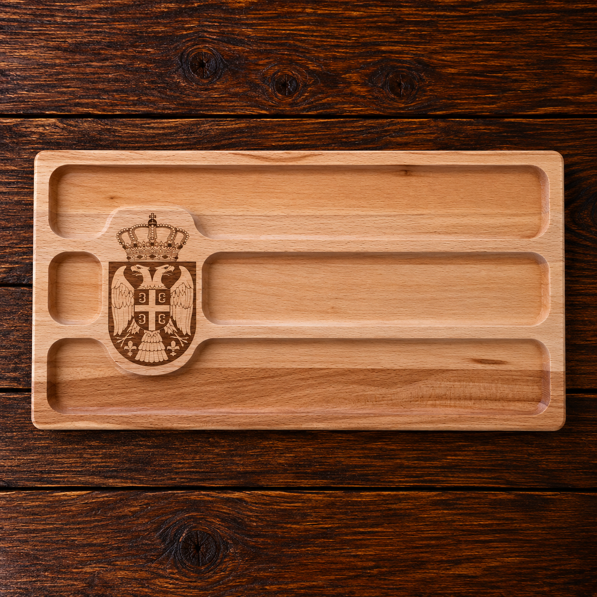 Daska za meze (Servierbrett) aus Buchenholz mit serbischem Wappen / 43 × 25 cm