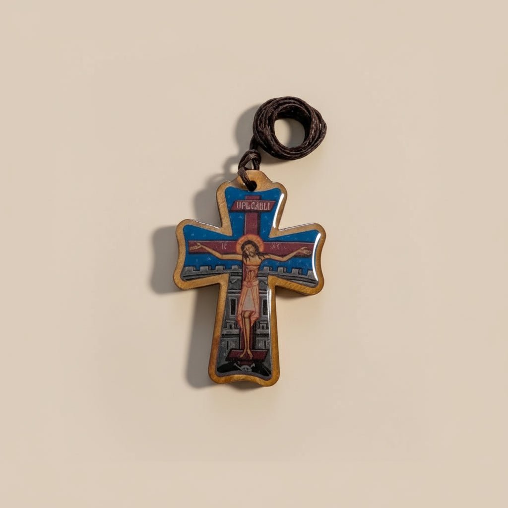 Autokreuz aus Holz – Mit Darstellung von Isus Hristos - svetazvezda