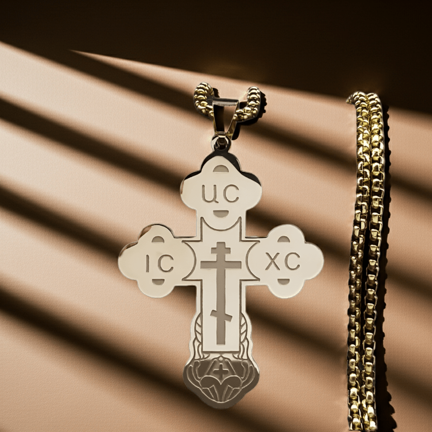 Orthodoxes Kreuz (4,5 × 3,4 cm) mit Edelstahlkette - svetazvezda