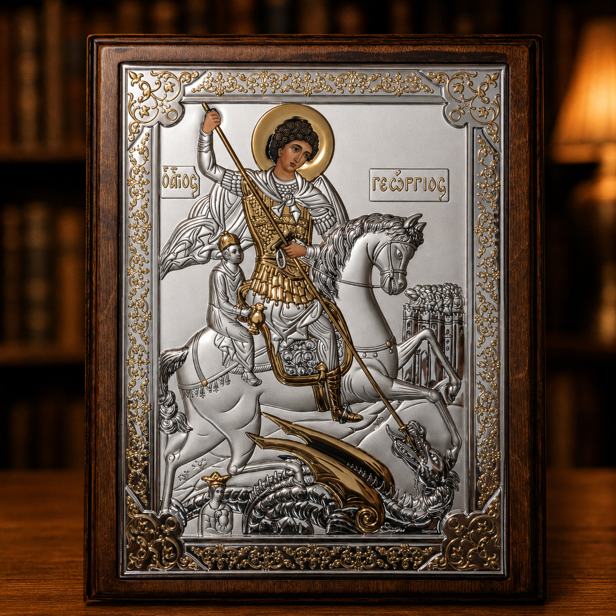 Orthodoxe Ikone des Heiligen Georg als Drachentöter in klassischer Silber-Gold-Ausführung mit Holzrahmen