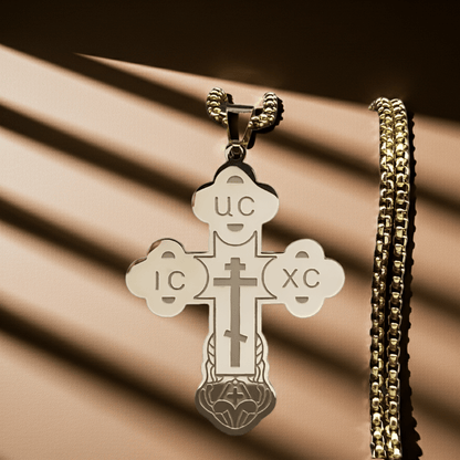 Orthodoxes Kreuz (4,5 × 3,4 cm) mit Edelstahlkette - svetazvezda