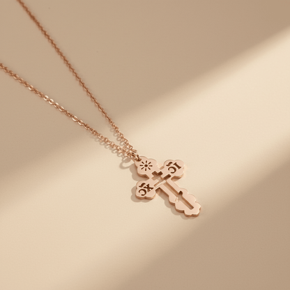 Serbisch - Orthodoxes Kreuz mit ausgeschnittenem Design und Edelstahlkette - svetazvezda