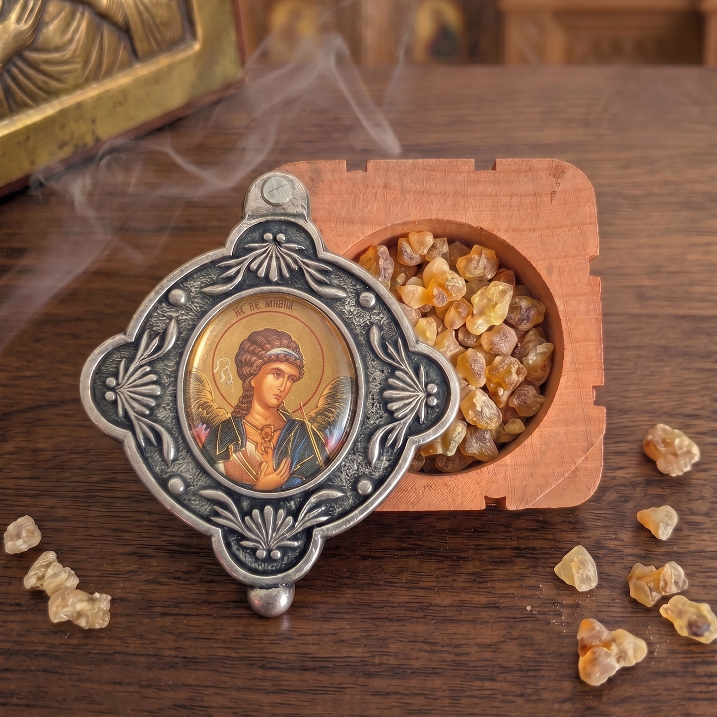 Serbisch-orthodoxer Weihrauchbehälter aus Holz und Metall