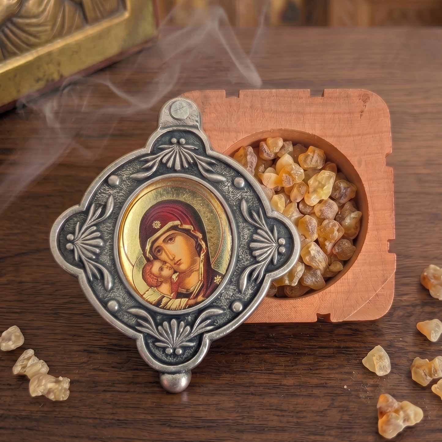 Serbisch-orthodoxer Weihrauchbehälter aus Holz und Metall