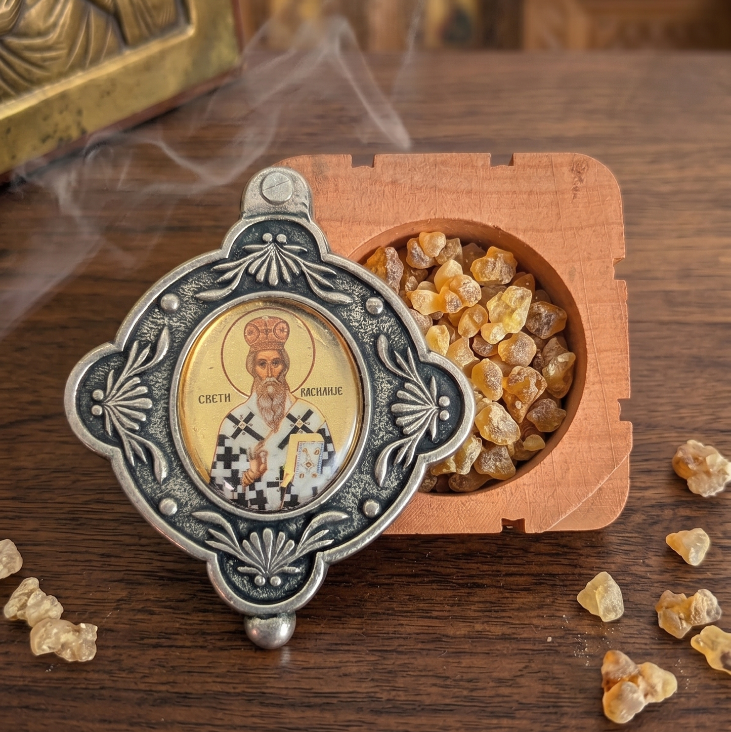 Serbisch-orthodoxer Weihrauchbehälter aus Holz und Metall